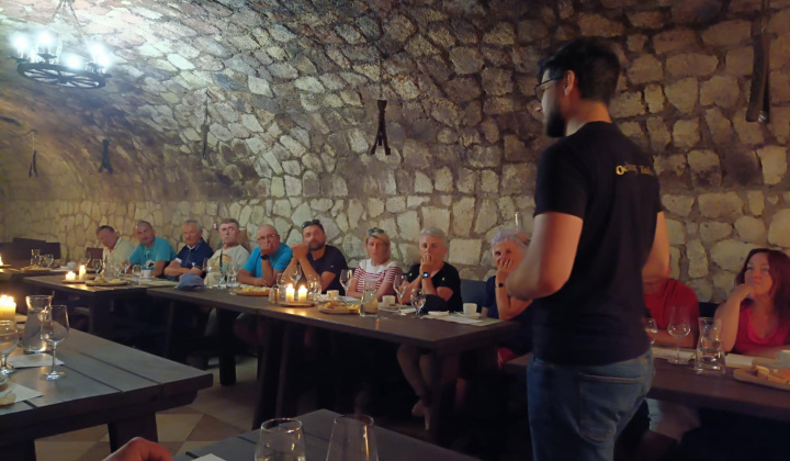 Aktuality / Návšteva vinárskeho regiónu Tokaj - foto