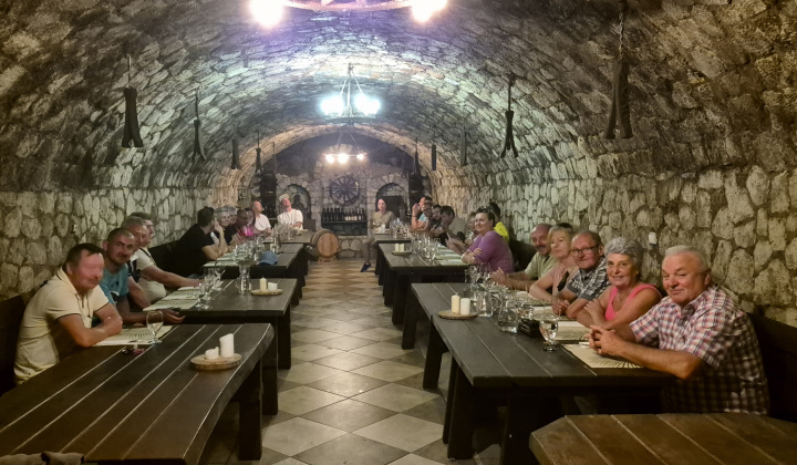 Aktuality / Návšteva vinárskeho regiónu Tokaj - foto