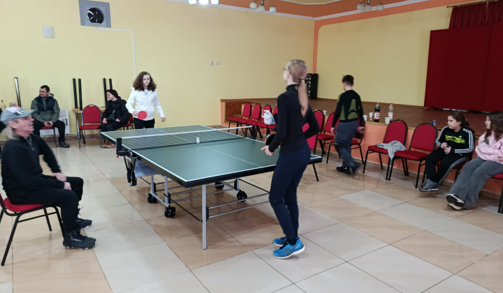 Aktuality / Silvestrovský turnaj v stolnom tenise  - foto