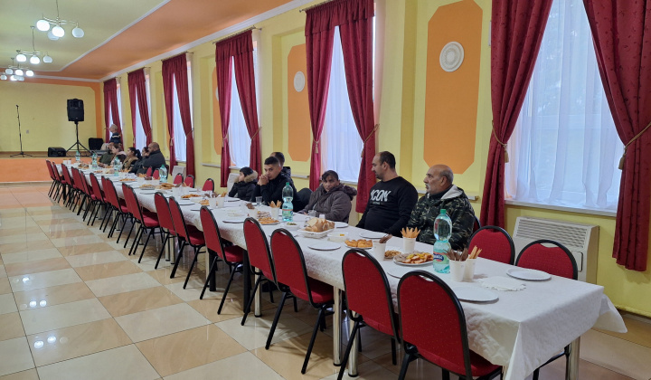 Aktuality / Ochutnávka zabíjačkových špecialít - foto